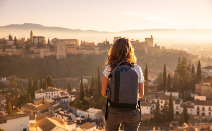 woman traveler in europa- Alhambra in Spain